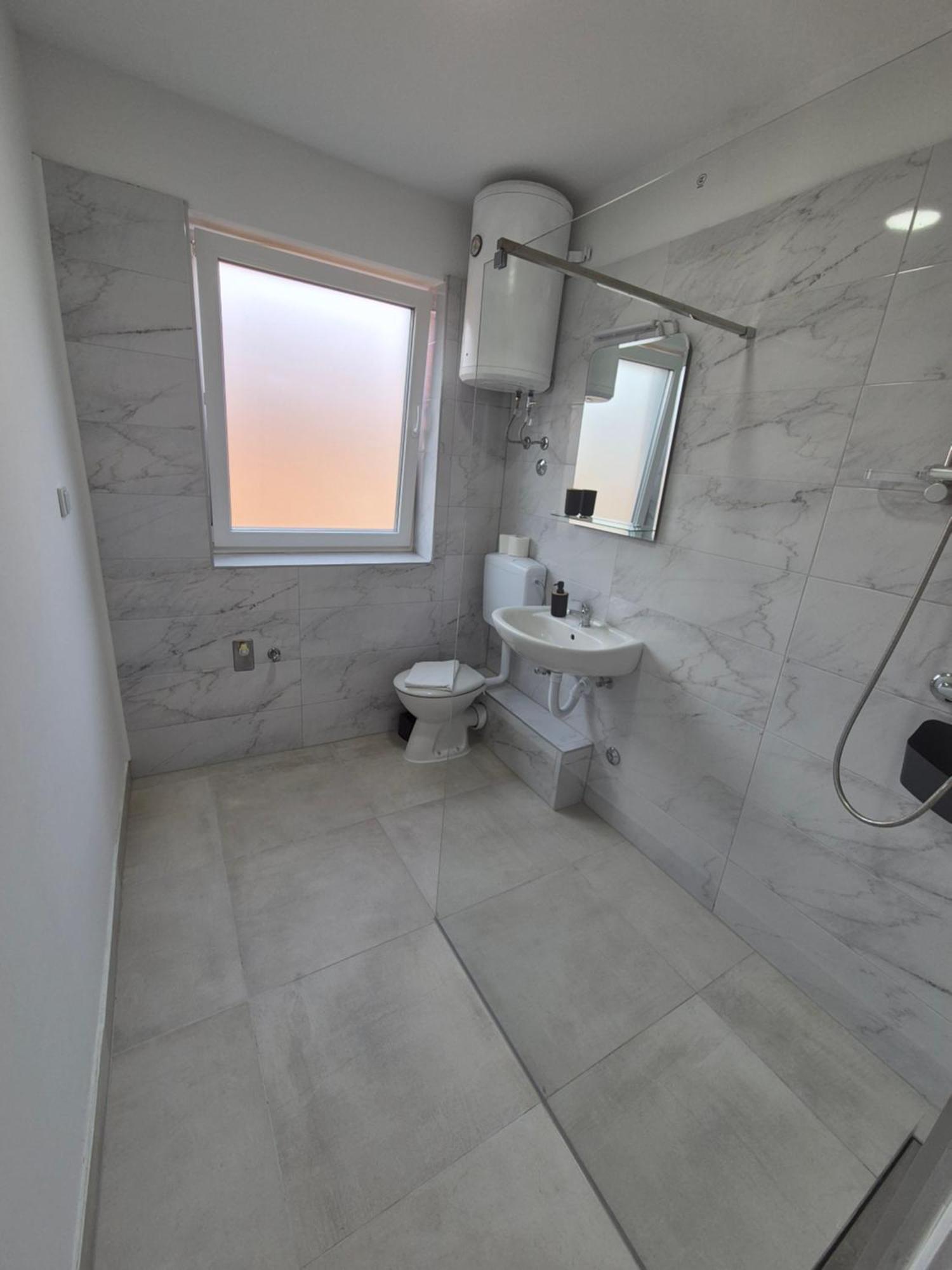 Old Town Bistrik - Free Parking Apartment Sarajevo Ngoại thất bức ảnh